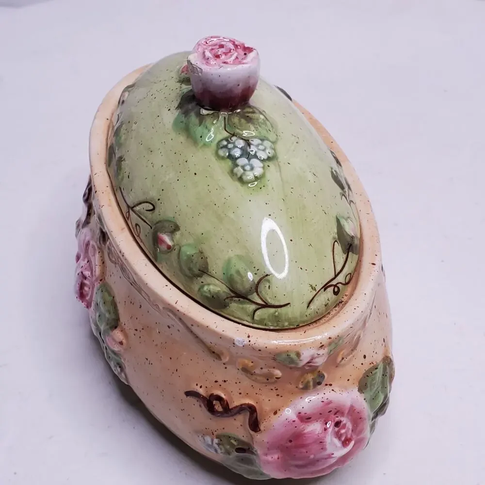 Vintage 2004 Brownlow Rosa Bella Trinket Box by Bonnie Griffin 8x3x3 Inch